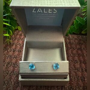 NEW Zales London Blue Topaz 10k White Gold Stud Earrings